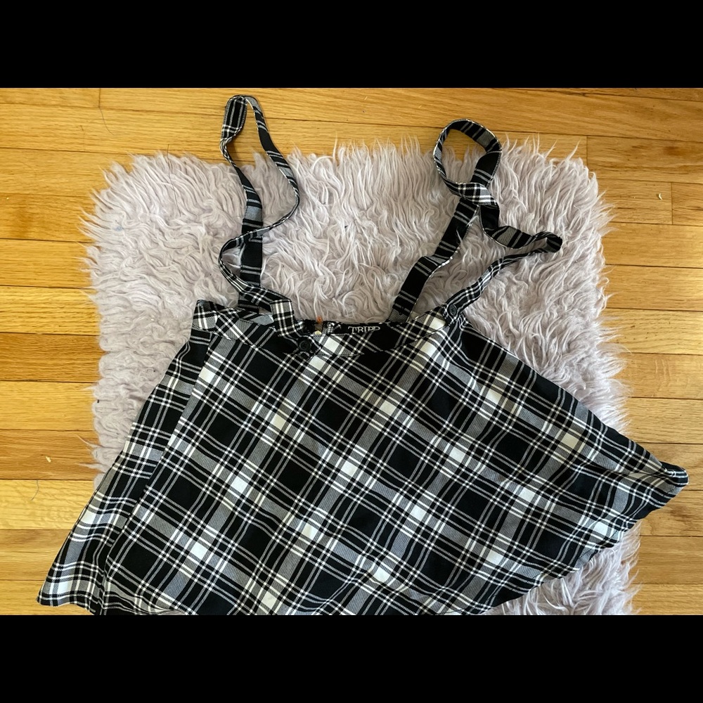 Very cute skirt with Straps